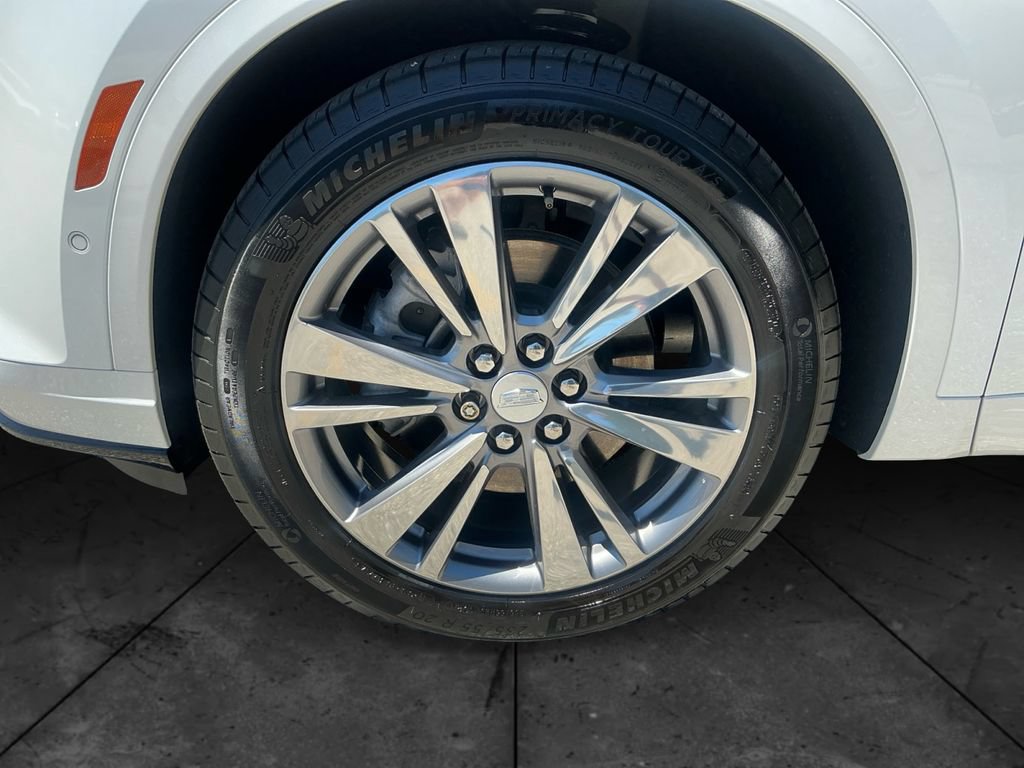 Used 2025 Cadillac XT6 Premium Luxury w/ Platinum Package AWD/4WD image 15