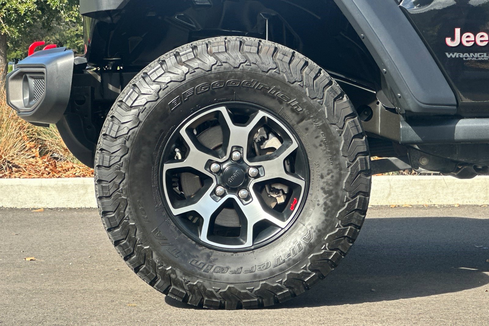 Used 2020 Jeep Wrangler Unlimited Rubicon image 37