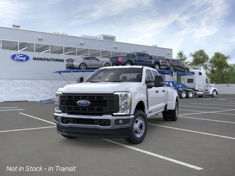 New 2026 Ford F350 XL image 2