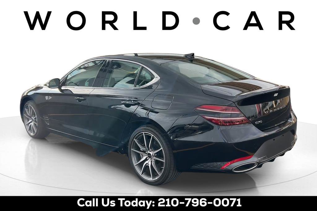 Used 2025 Genesis G70 2.5T image 5