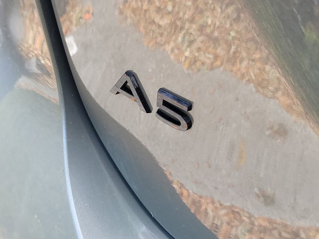 Used 2025 Audi A5 2.0T Premium w/ Convenience Package image 6