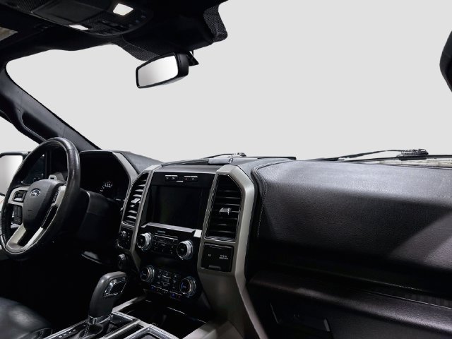 Used 2019 Ford F150 Lariat w/ Equipment Group 502A Luxury AWD/4WD image 22
