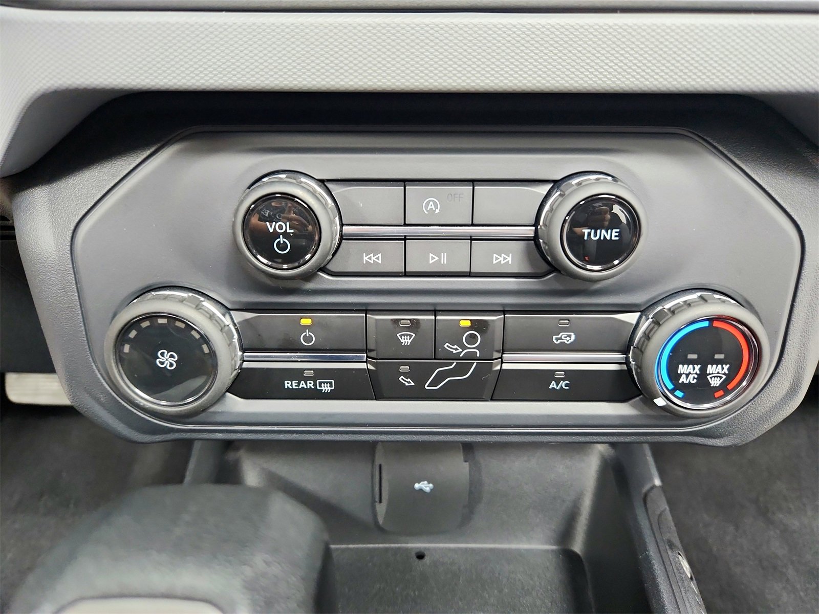 Used 2023 Ford Bronco 4-Door w/ Sasquatch Package image 30