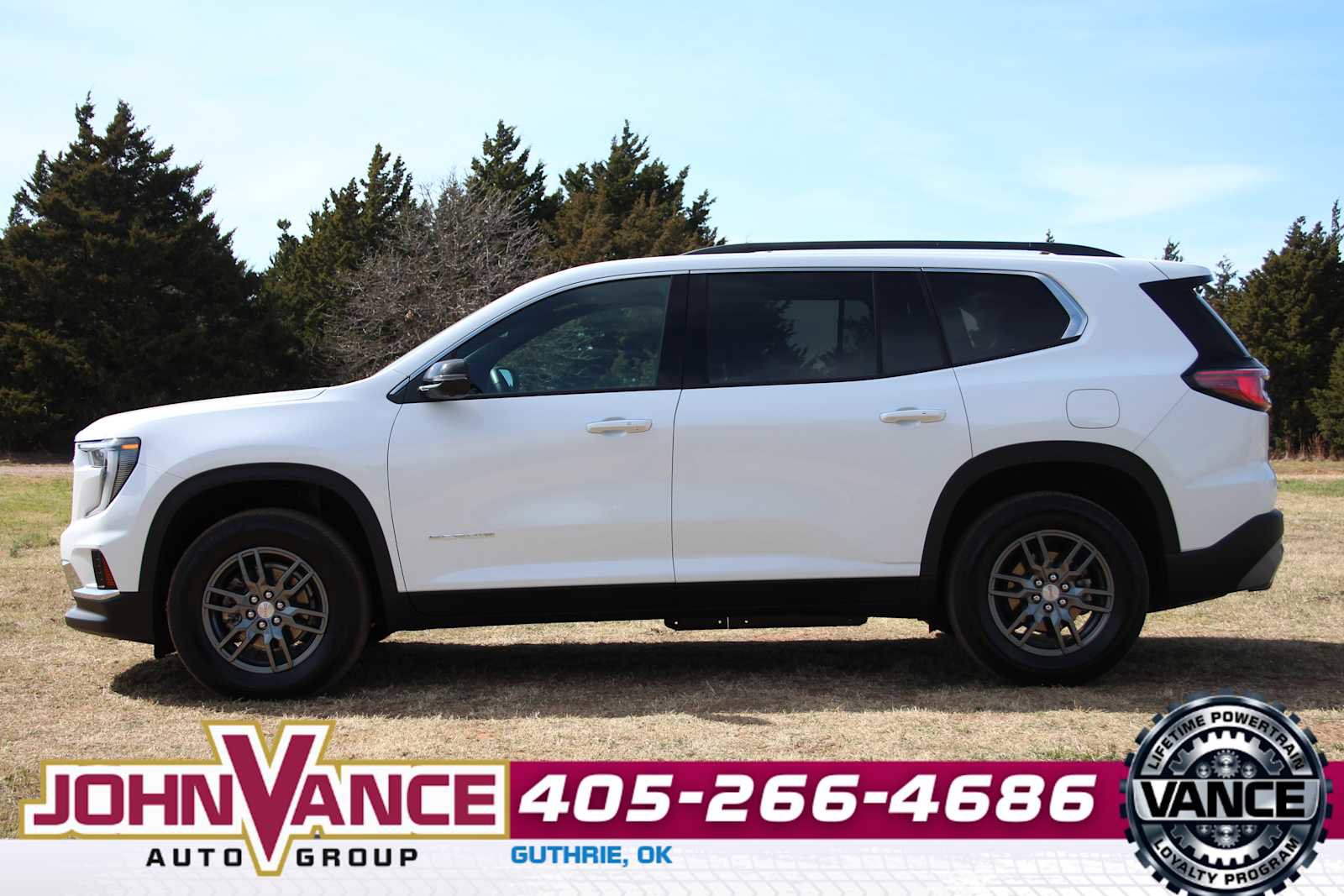 Used 2025 GMC Acadia Elevation image 5