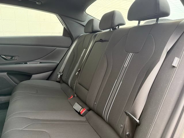 New 2026 Hyundai Elantra SEL Sport Premium FWD image 34