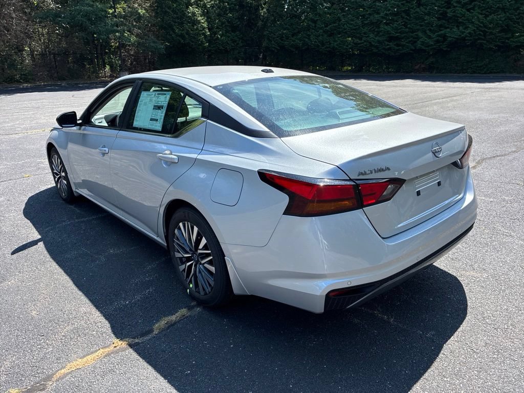 New 2026 Nissan Altima 2.5 SV FWD image 5