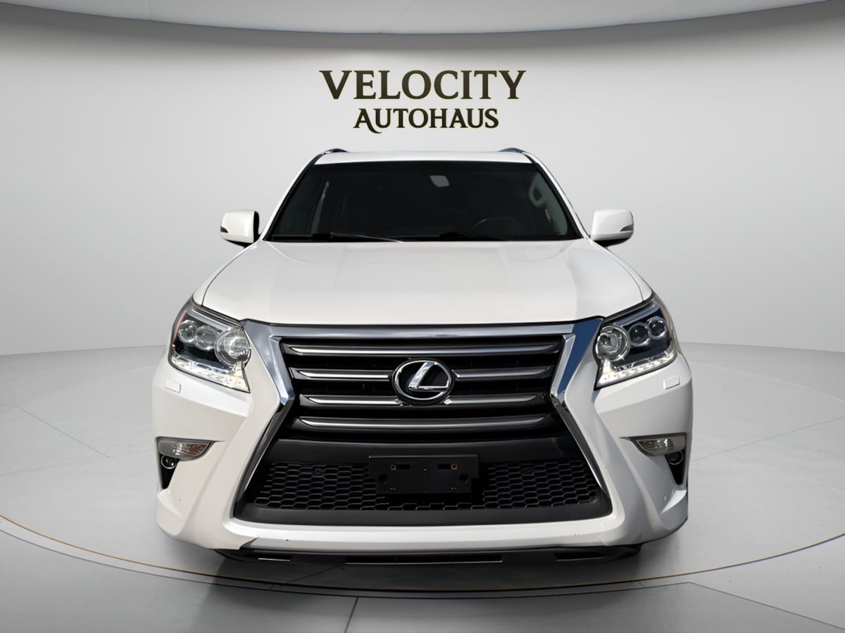 Used 2017 Lexus GX 460 Premium w/ Premium Package AWD/4WD image 2