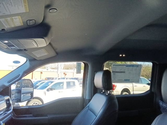 Used 2026 Ford F250 Lariat w/ Black Appearance Package image 14