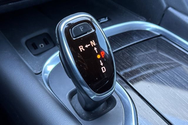 Used 2019 Buick Enclave Avenir w/ Avenir Technology Package image 35