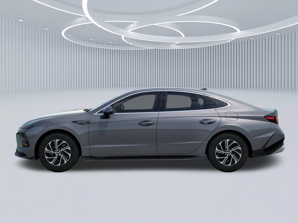 New 2026 Hyundai Sonata Blue FWD image 3