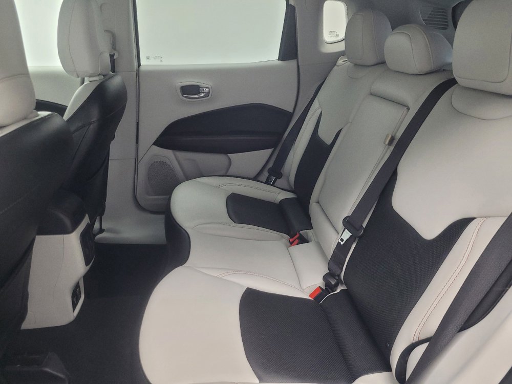 Used 2020 Jeep Compass Limited FWD image 18