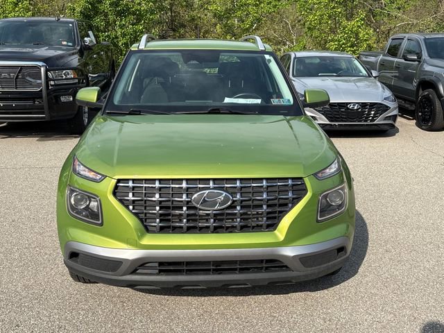 Used 2024 Hyundai Venue SEL FWD image 8
