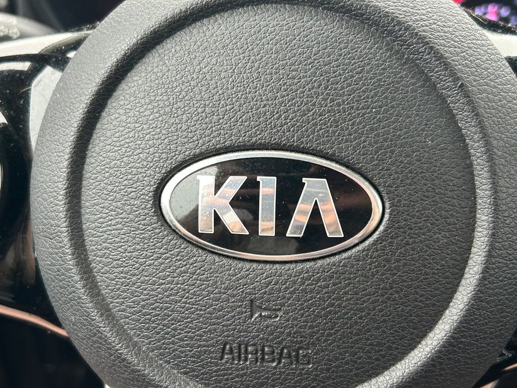 Used 2021 Kia Soul Turbo FWD image 37