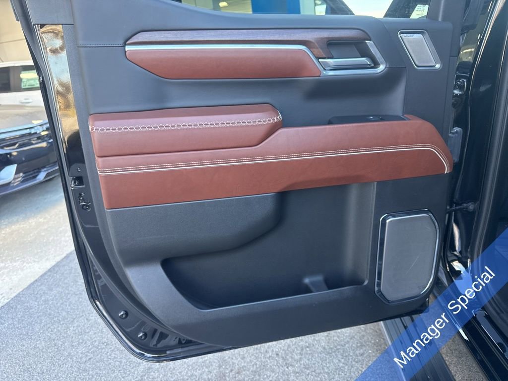 Used 2024 GMC Sierra 1500 Denali Ultimate image 23