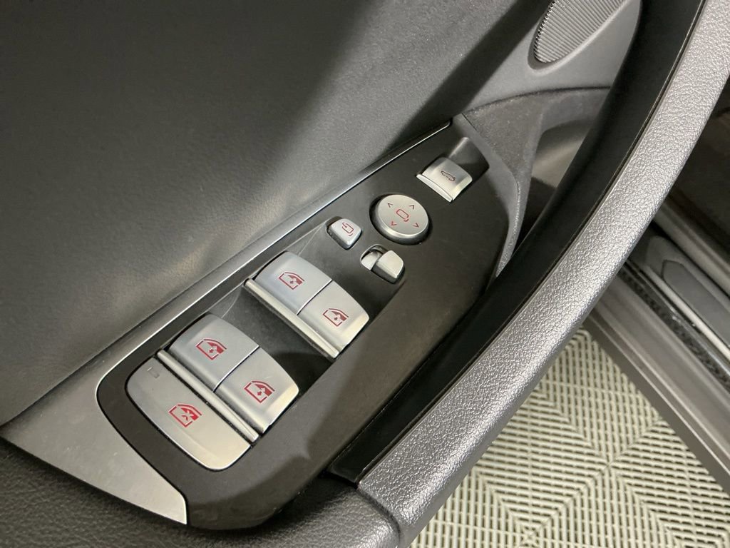 Certified 2022 BMW X4 xDrive30i w/ Premium Package 2 image 22