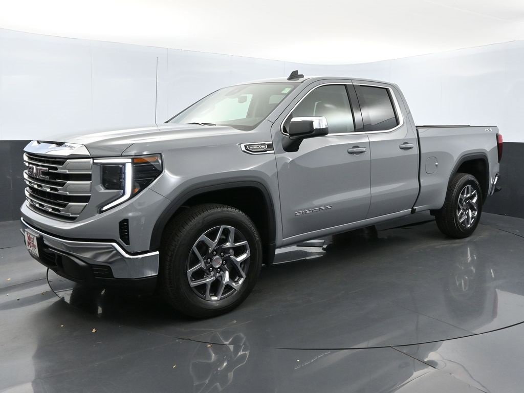 Used 2025 GMC Sierra 1500 SLE w/ Preferred Package