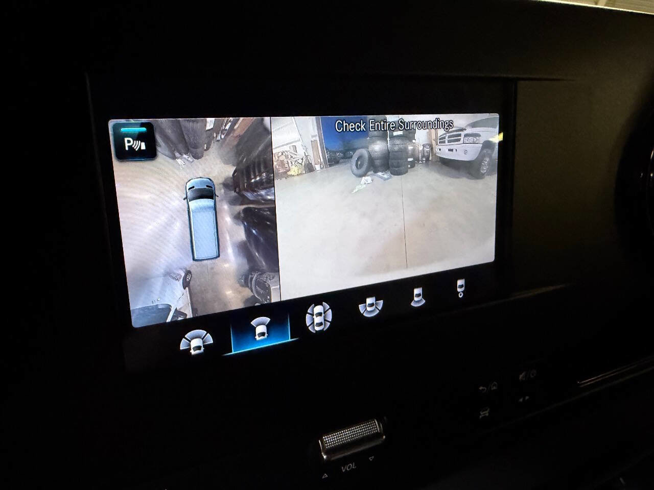 Used 2020 Freightliner Sprinter 2500 image 19