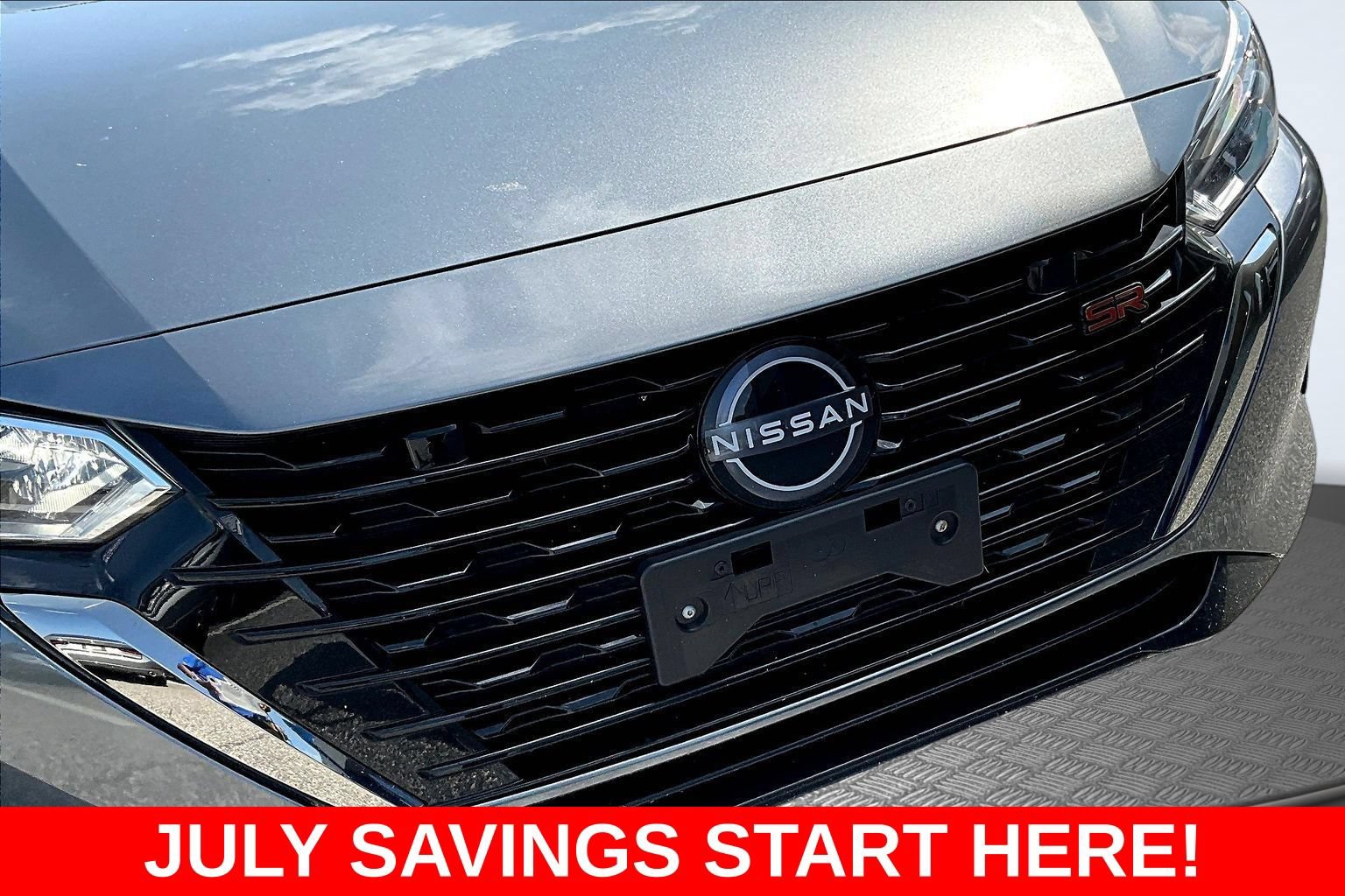 Used 2025 Nissan Sentra SR FWD image 37