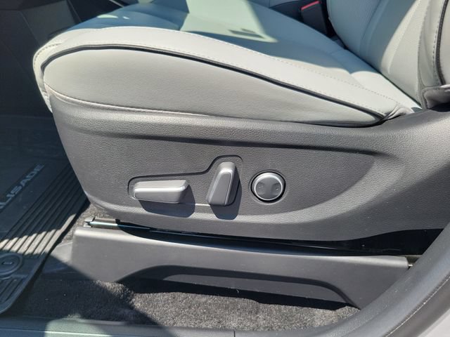 Used 2025 Hyundai Palisade SEL FWD image 15