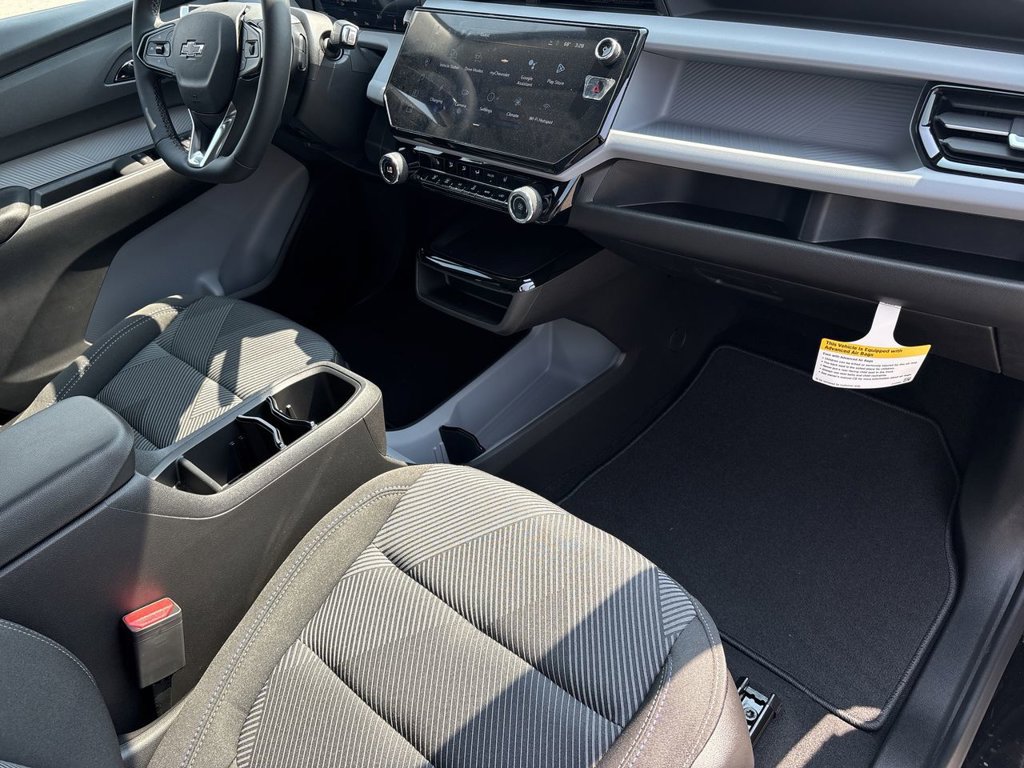 New 2027 Chevrolet Bolt LT w/ Comfort Package FWD image 28