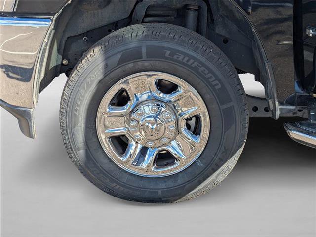 Used 2022 RAM 3500 Tradesman image 23