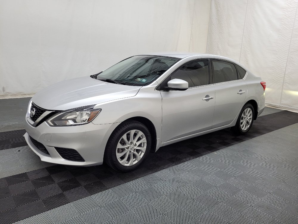 Used 2019 Nissan Sentra SV FWD image 2