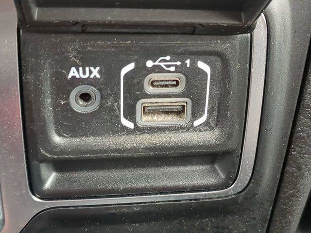 Certified 2024 Jeep Gladiator Mojave image 23