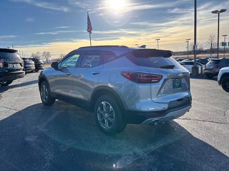 Certified 2024 Chevrolet Blazer LT w/ Convenience Package image 3