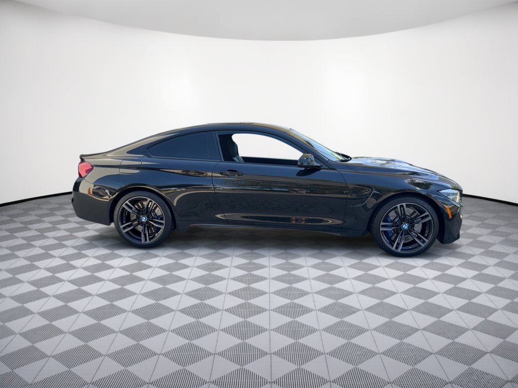 Used 2020 BMW M4 Coupe w/ Competition Package RWD image 8