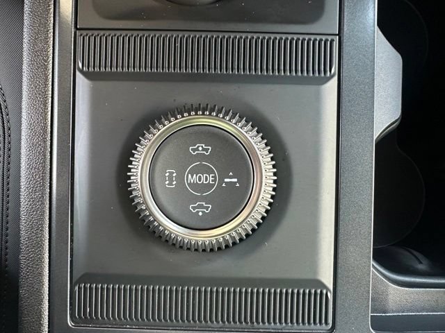 Used 2025 GMC Hummer EV 3X AWD/4WD image 38