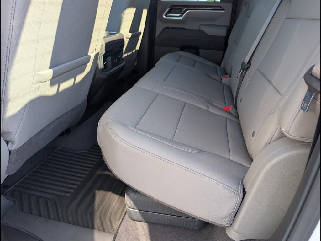 Used 2024 Chevrolet Silverado 2500 LT w/ All Star Edition AWD/4WD image 14