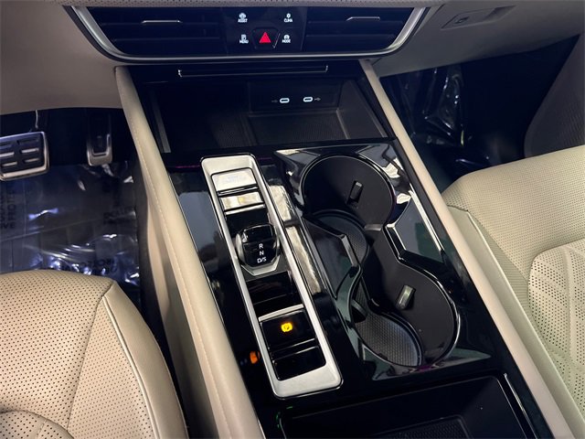 Certified 2024 Volkswagen Atlas SEL Premium R-Line image 29