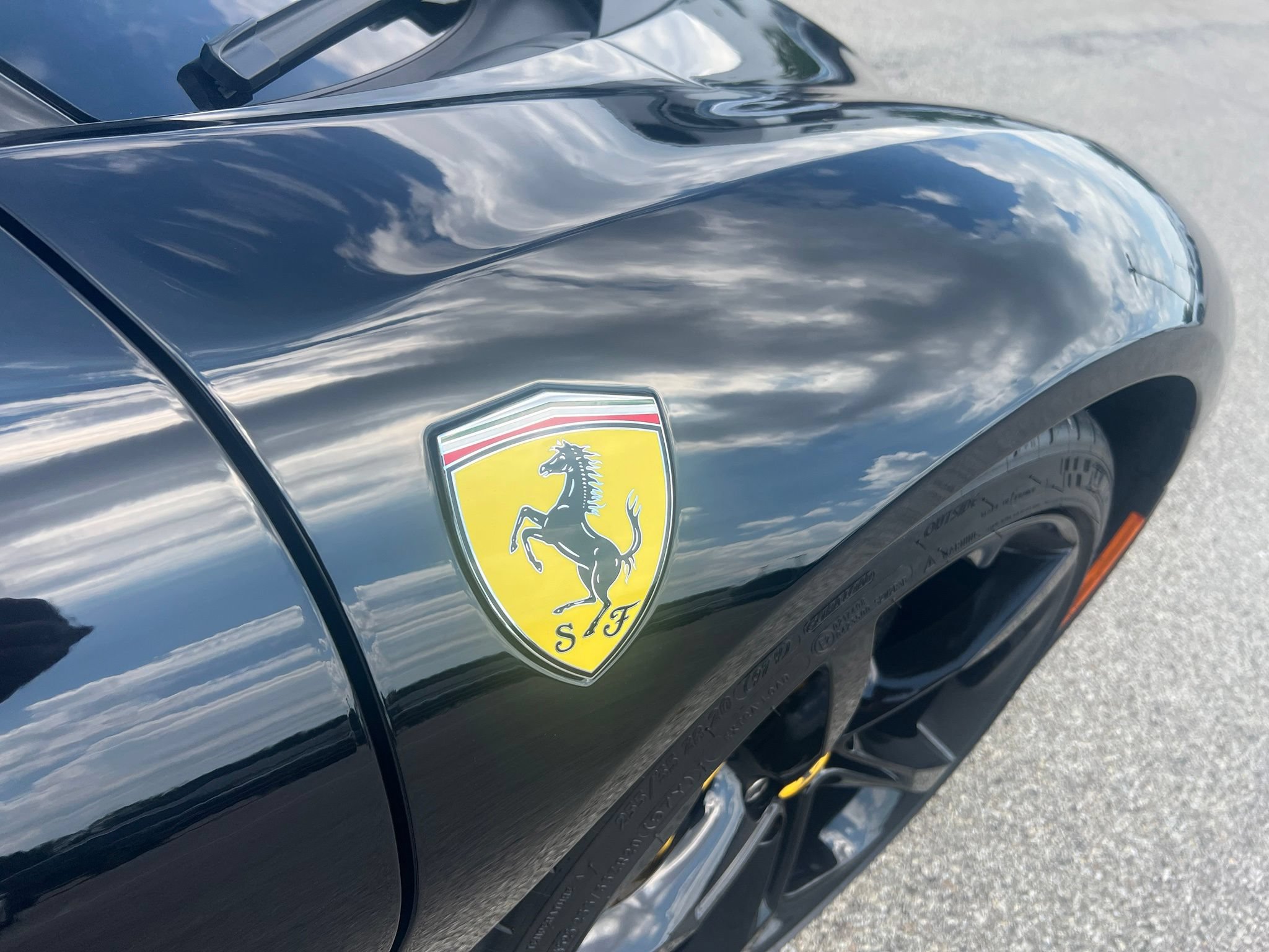 Used 2023 Ferrari SF90 Stradale AWD/4WD image 11