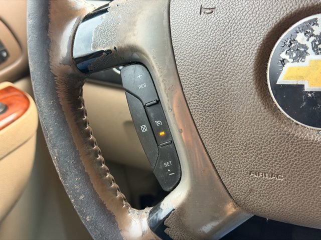 Used 2011 Chevrolet Suburban LTZ image 9