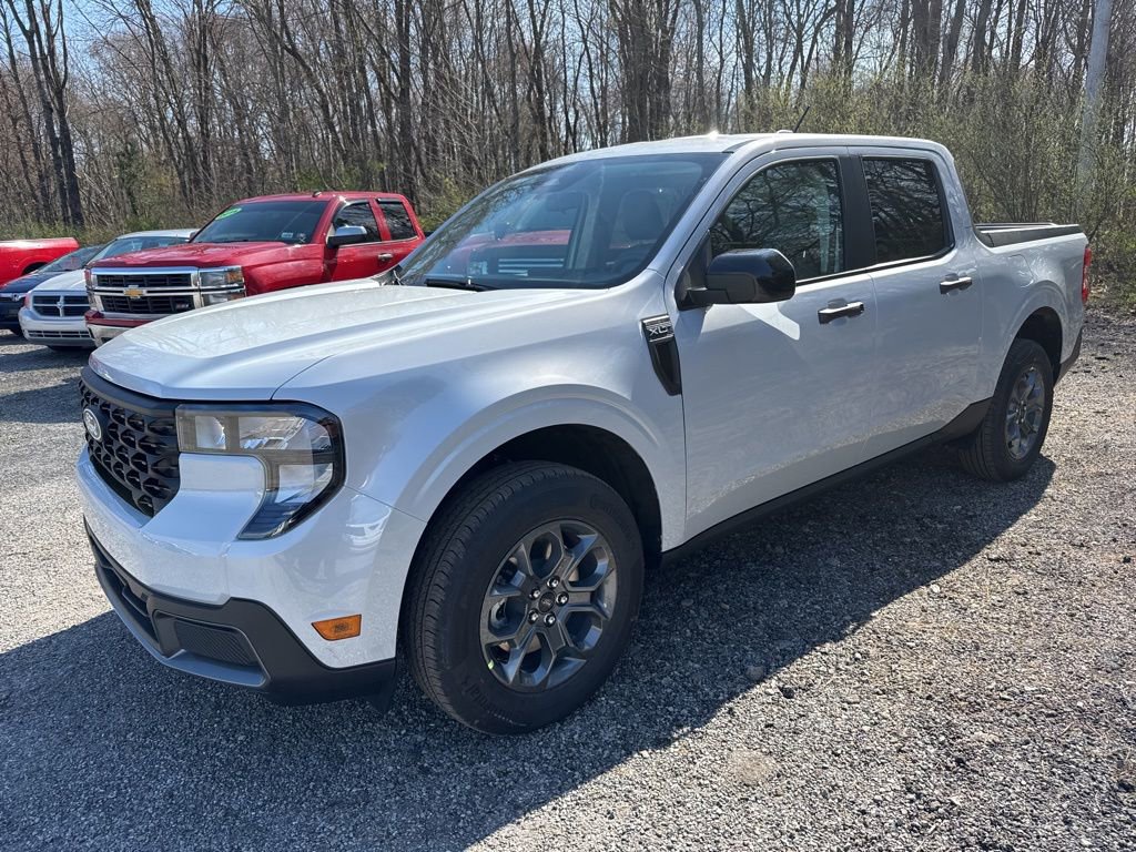 New 2026 Ford Maverick XLT image 4