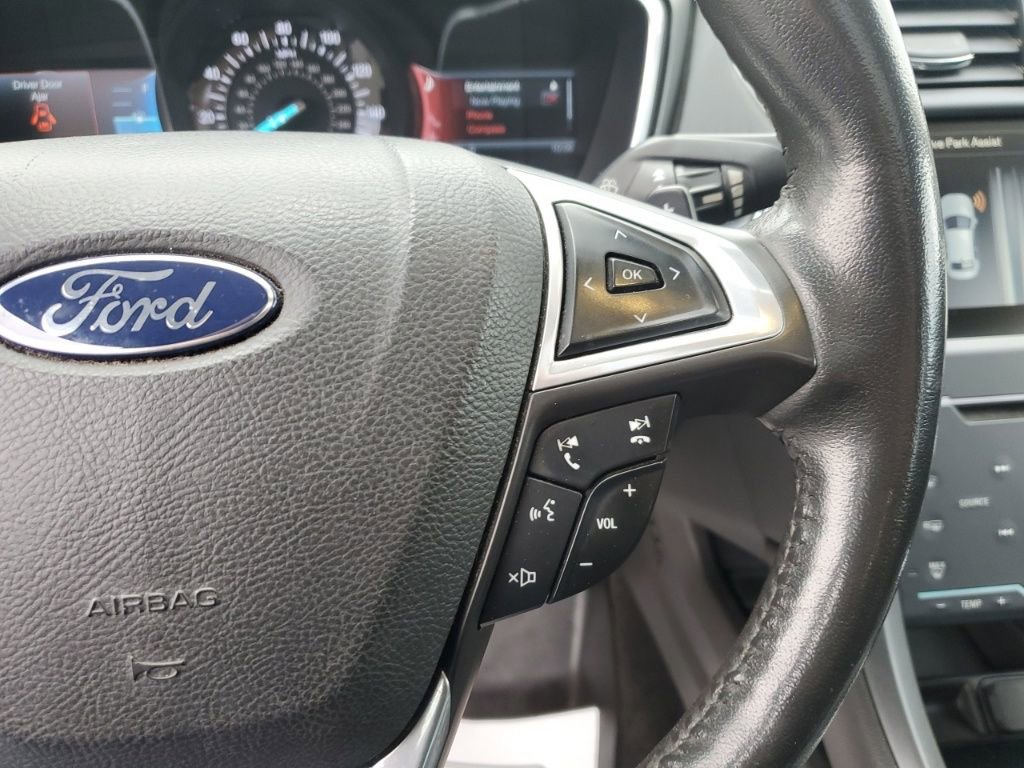 Used 2014 Ford Fusion Titanium image 19