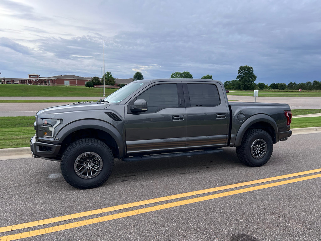 Used 2019 Ford F150 Raptor w/ Equipment Group 802A Luxury AWD/4WD image 13