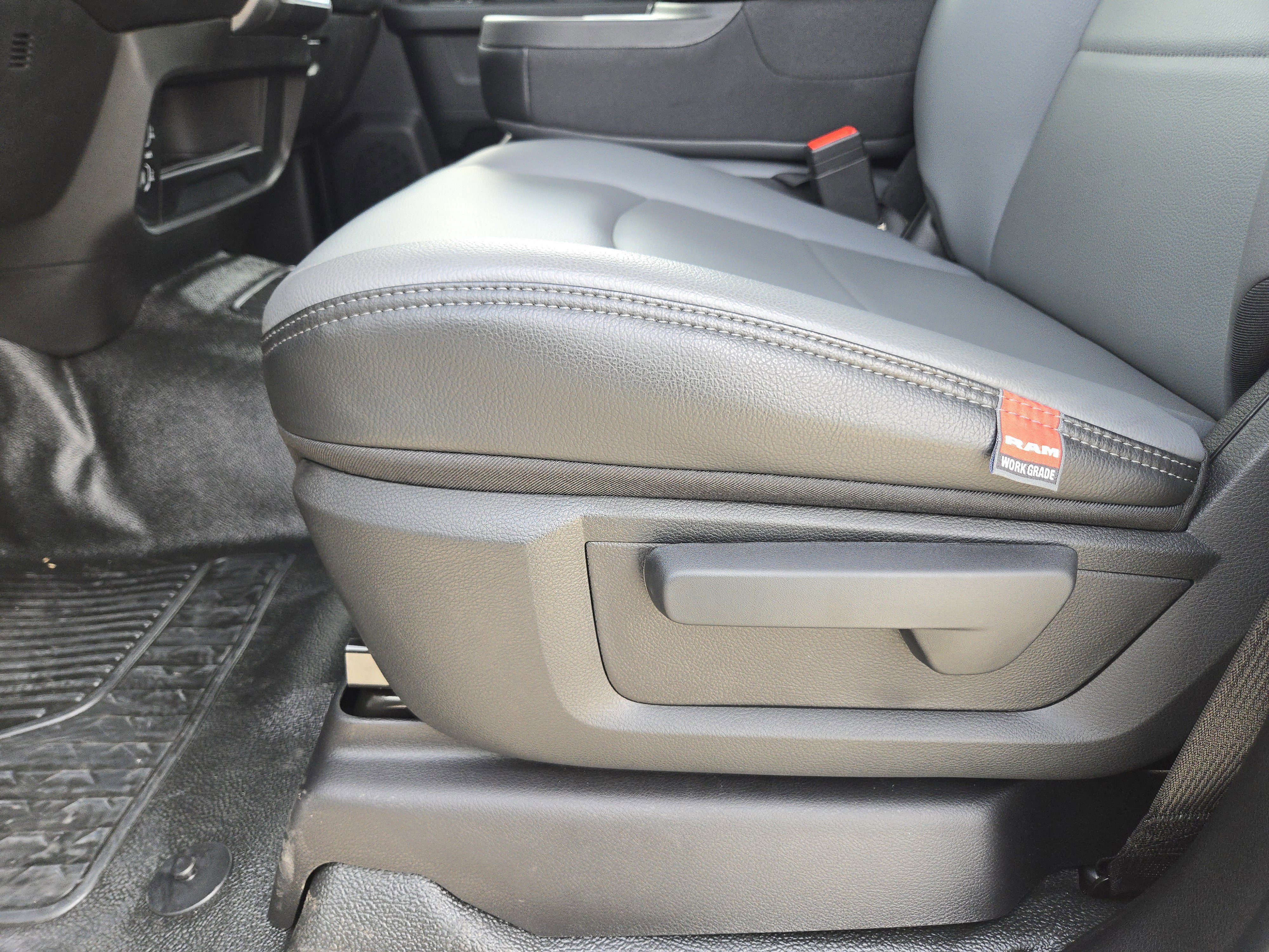 New 2026 RAM 5500 Tradesman image 18