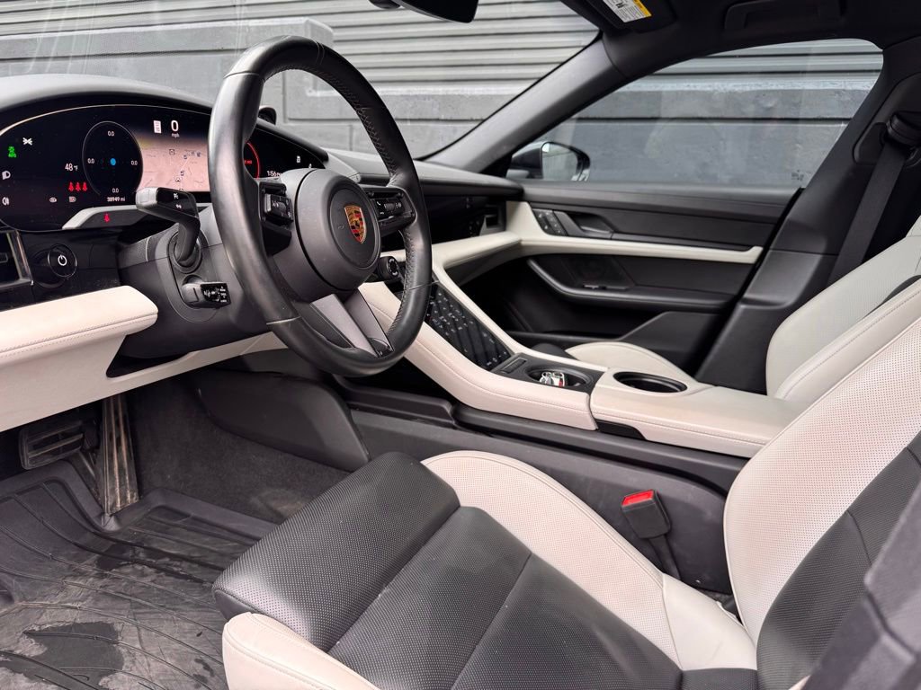 Certified 2022 Porsche Taycan 4 Cross Turismo AWD/4WD image 15