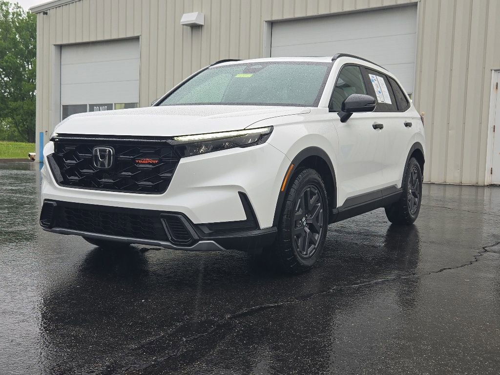 Certified 2026 Honda CR-V TrailSport image 3