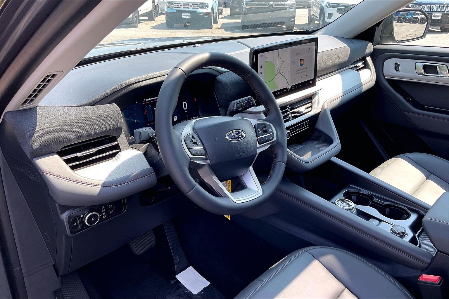 New 2026 Ford Explorer Active w/ Active Comfort Package AWD/4WD image 6
