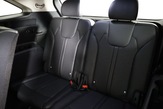 Certified 2025 Kia Sorento S w/ Panoramic Sunroof Package FWD image 17