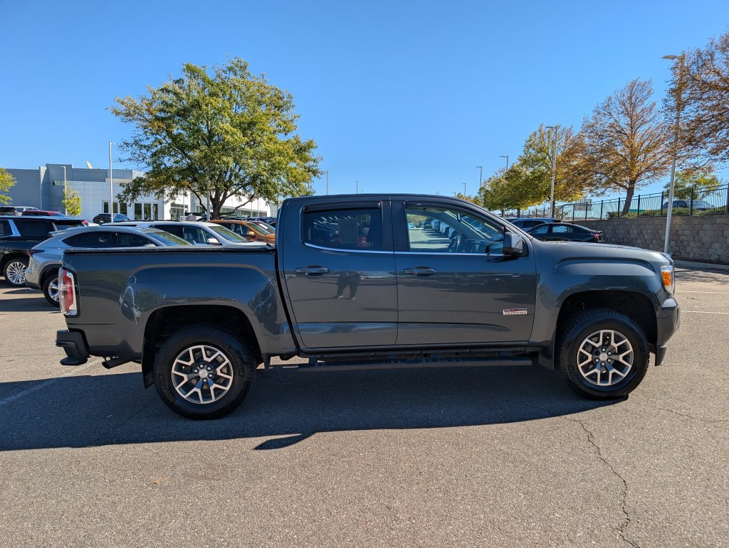 Used 2015 GMC Canyon SLE w/ All-Terrain Package AWD/4WD image 7