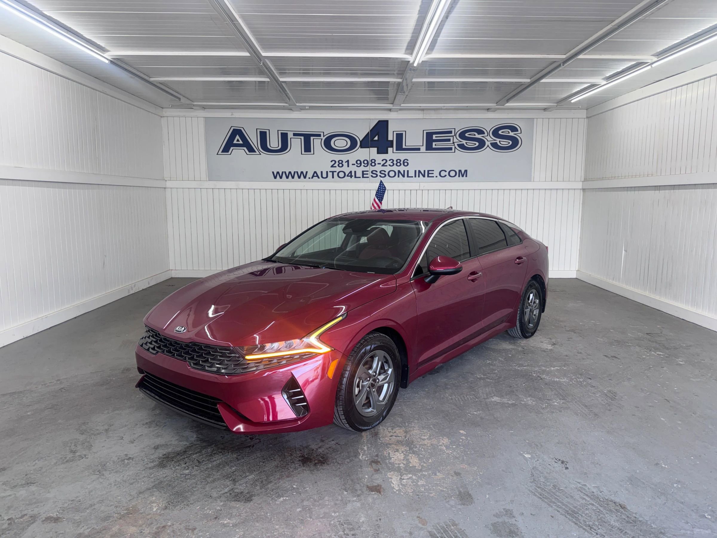 Used 2021 Kia K5 LXS FWD image 1