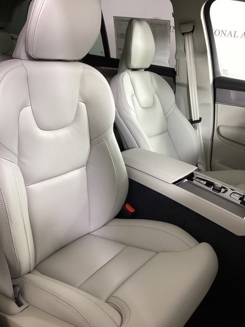 New 2026 Volvo XC90 B6 Ultra image 19