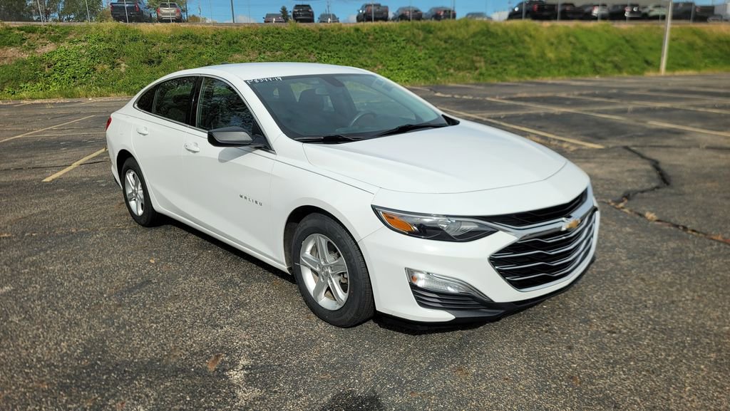 Used 2019 Chevrolet Malibu LS image 16