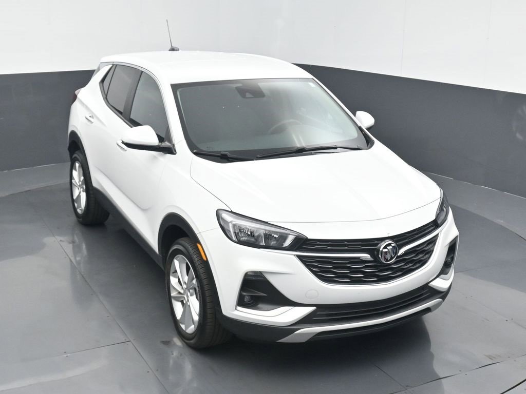 Used 2023 Buick Encore GX Preferred w/ Cold Weather Comfort Package image 3