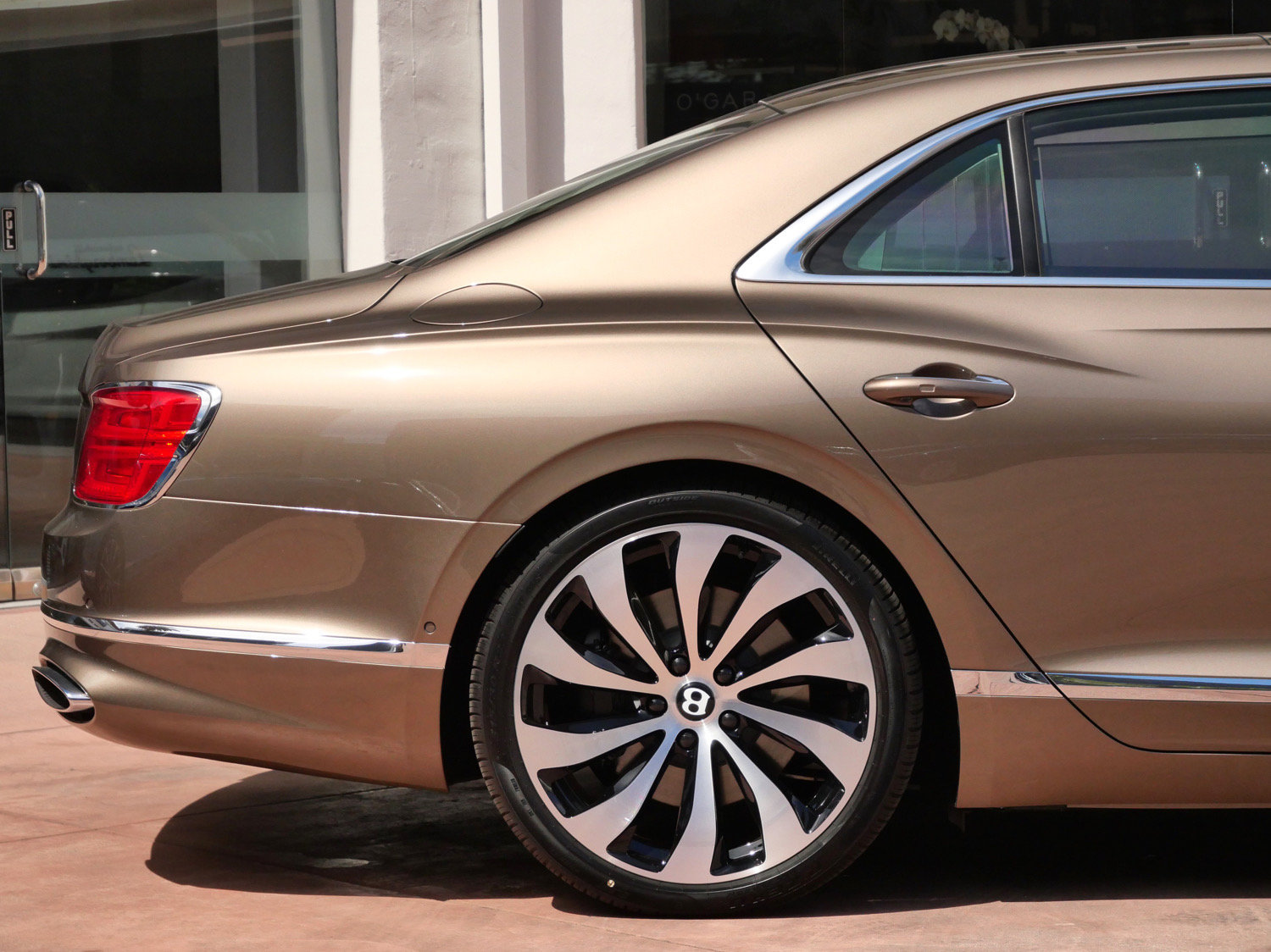New 2026 Bentley Flying Spur V8 AWD/4WD image 22