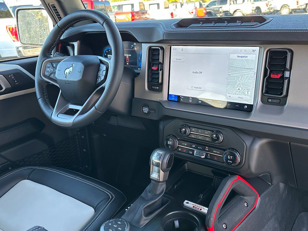 Certified 2026 Ford Bronco Outer Banks w/ Sasquatch Package AWD/4WD image 20