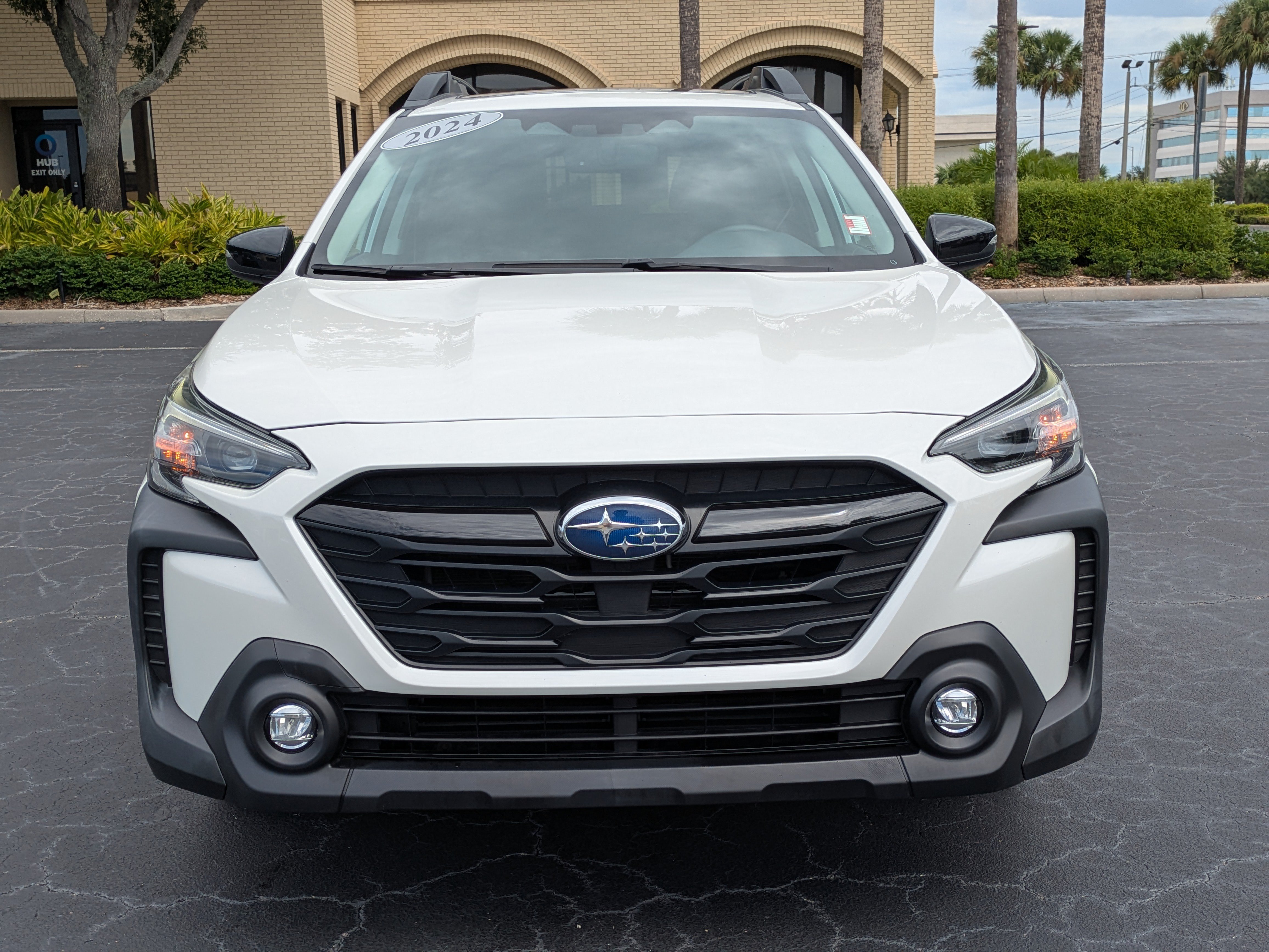 Used 2024 Subaru Outback Onyx Edition AWD/4WD image 8